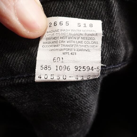 VINTAGE LEVI'S 550 RELAXED FIT ORANGE TAB USA BLACK DENIM JEANS 38X32 (37X31) - Picture 12 of 12